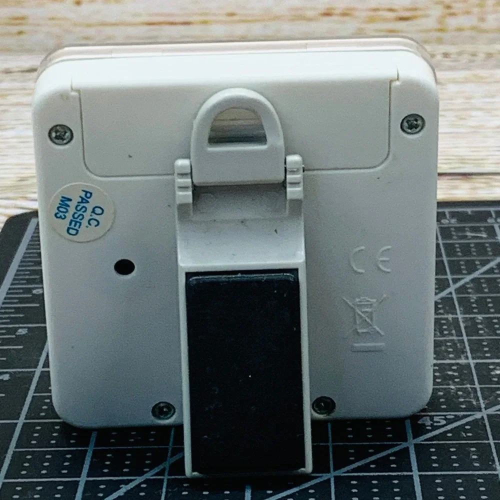 Edward Don Digital Kitchen Timer Count Up‎ Down Magnetic Clip Stand K5454 White